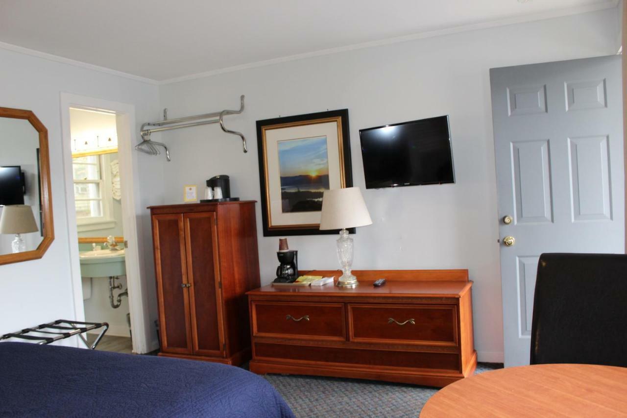 Admiral Motel レイク・ジョージ エクステリア 写真